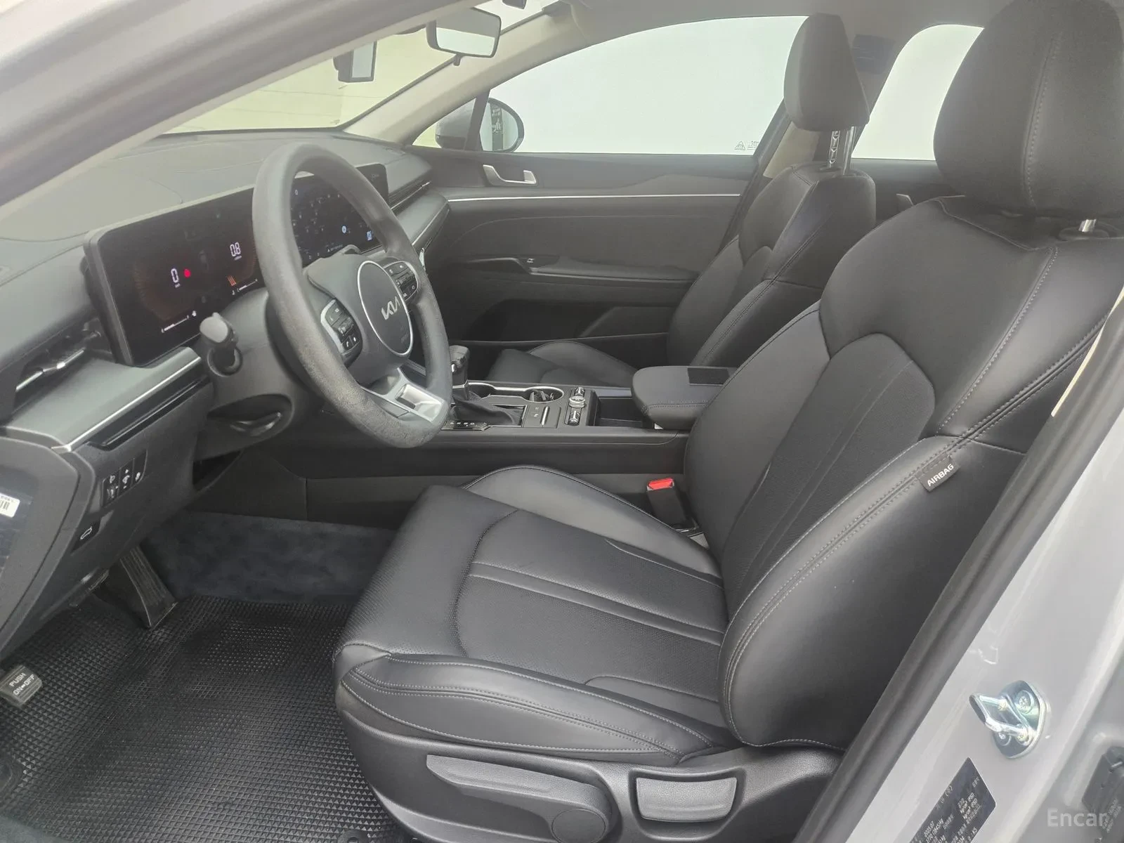 Kia K5 2.0 LPi * Подгреви* * Обдухвания* *  , снимка 10 - Автомобили и джипове - 55049965