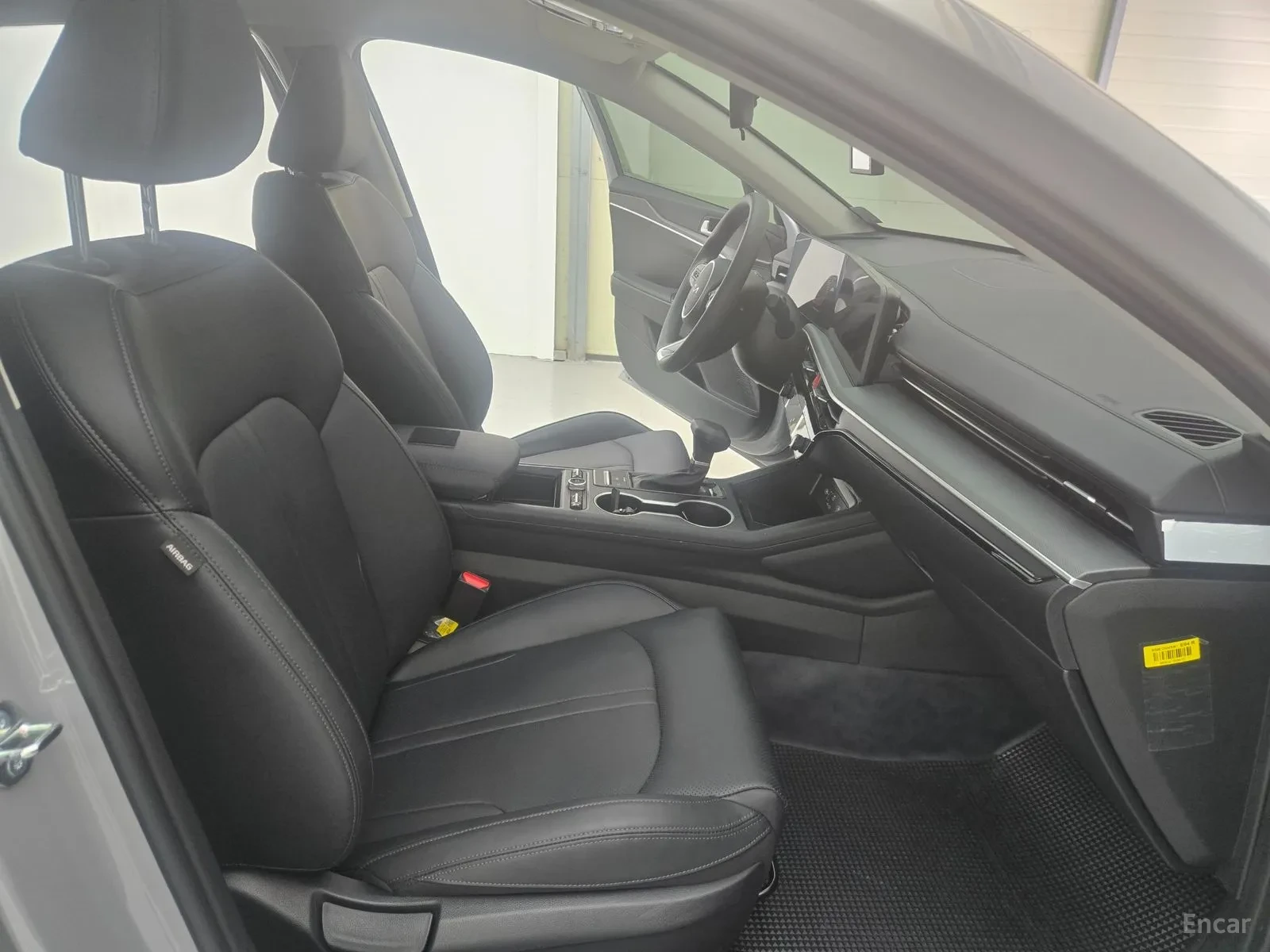 Kia K5 2.0 LPi * Подгреви* * Обдухвания* *  , снимка 11 - Автомобили и джипове - 55049965