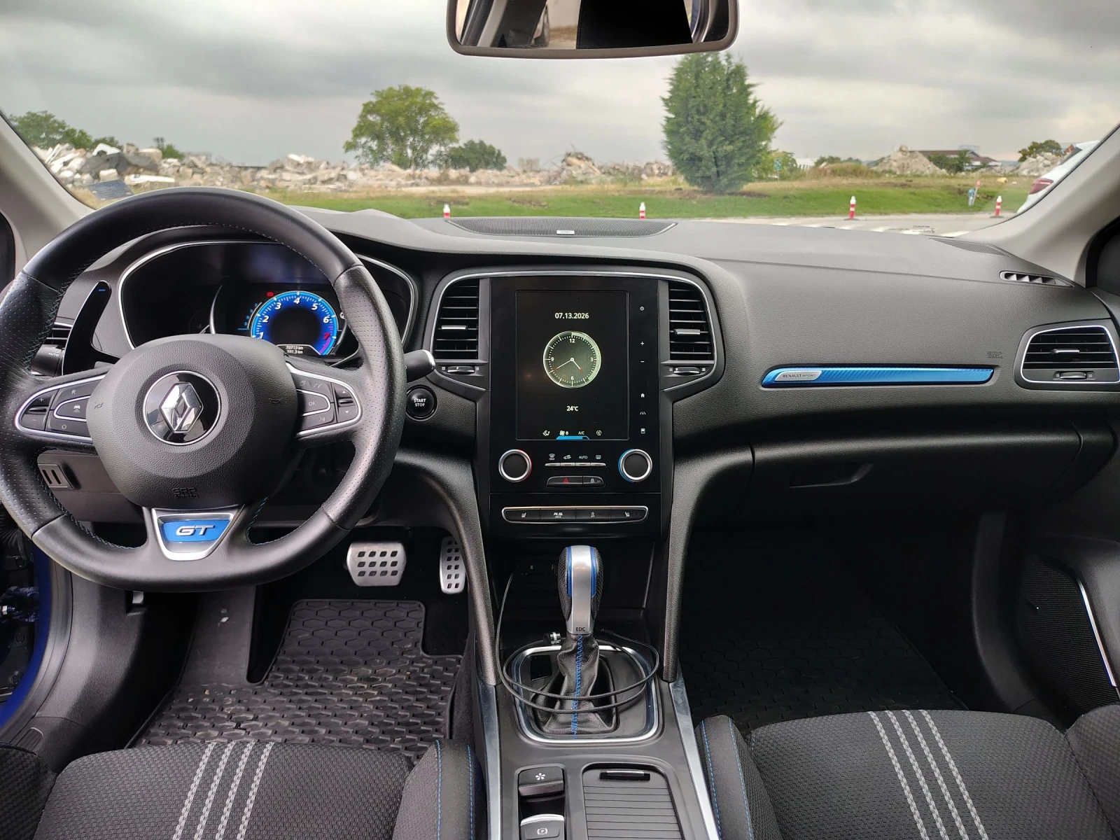 Renault Megane GT 1.6Tce/205hp/EDC/4 Control, снимка 10 - Автомобили и джипове - 55271285