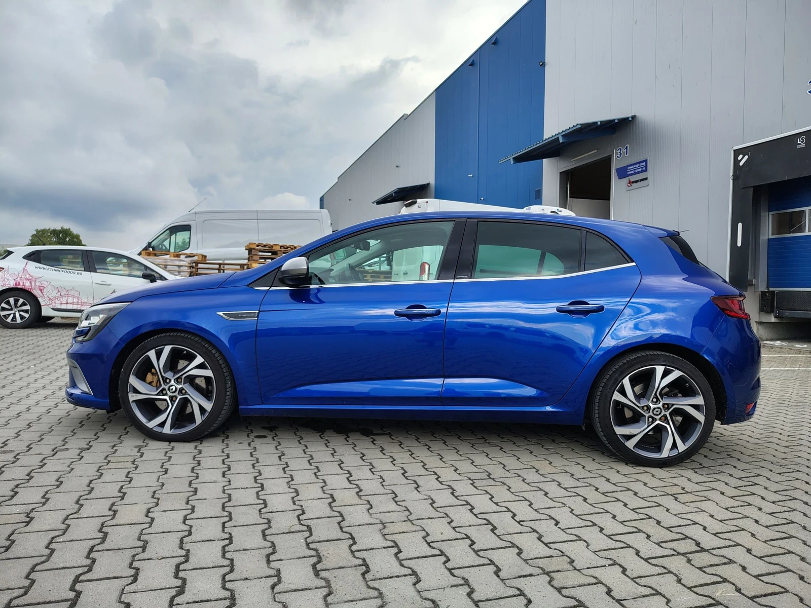Renault Megane GT 1.6Tce/205hp/EDC/4 Control, снимка 7 - Автомобили и джипове - 55271285