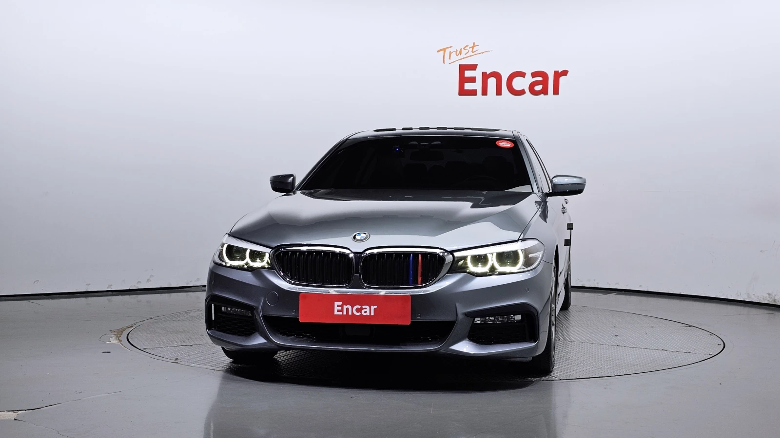 BMW 520 BLIND SPOT* HUD* ЛЮК* КРАЙНА ЦЕНА, снимка 3 - Автомобили и джипове - 55344745