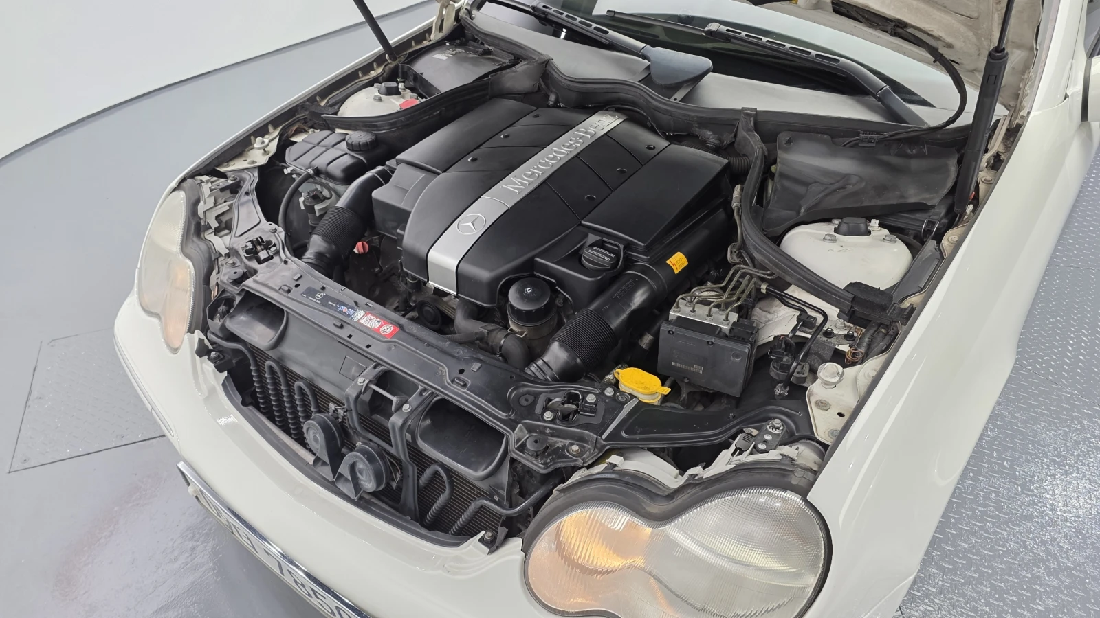 Mercedes-Benz C 240 ЛЮК* КРАЙНА ЦЕНА, снимка 6 - Автомобили и джипове - 55496185