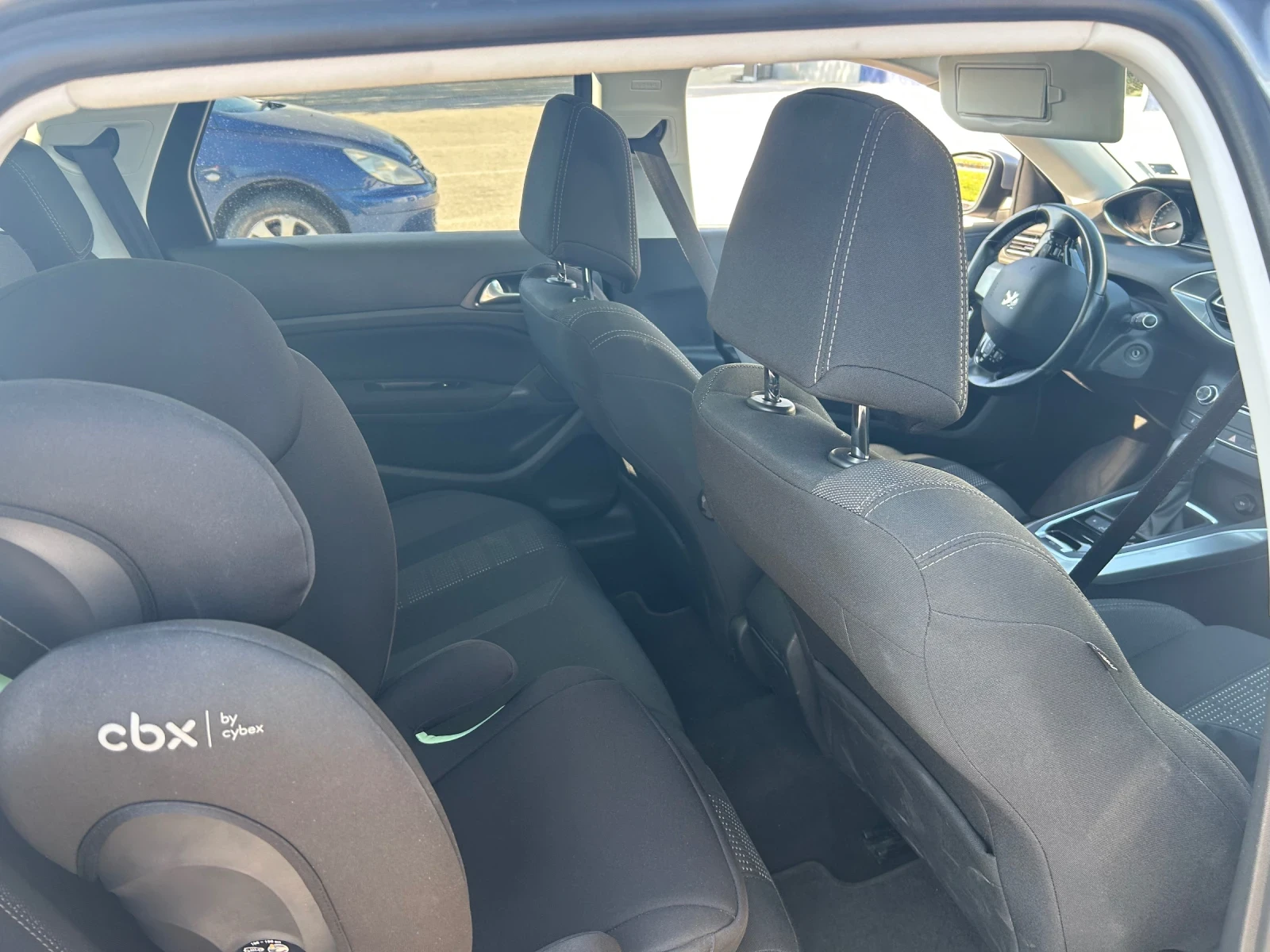 Peugeot 308 1.6BlueHDI Blue Lease Premium , снимка 10 - Автомобили и джипове - 55735954