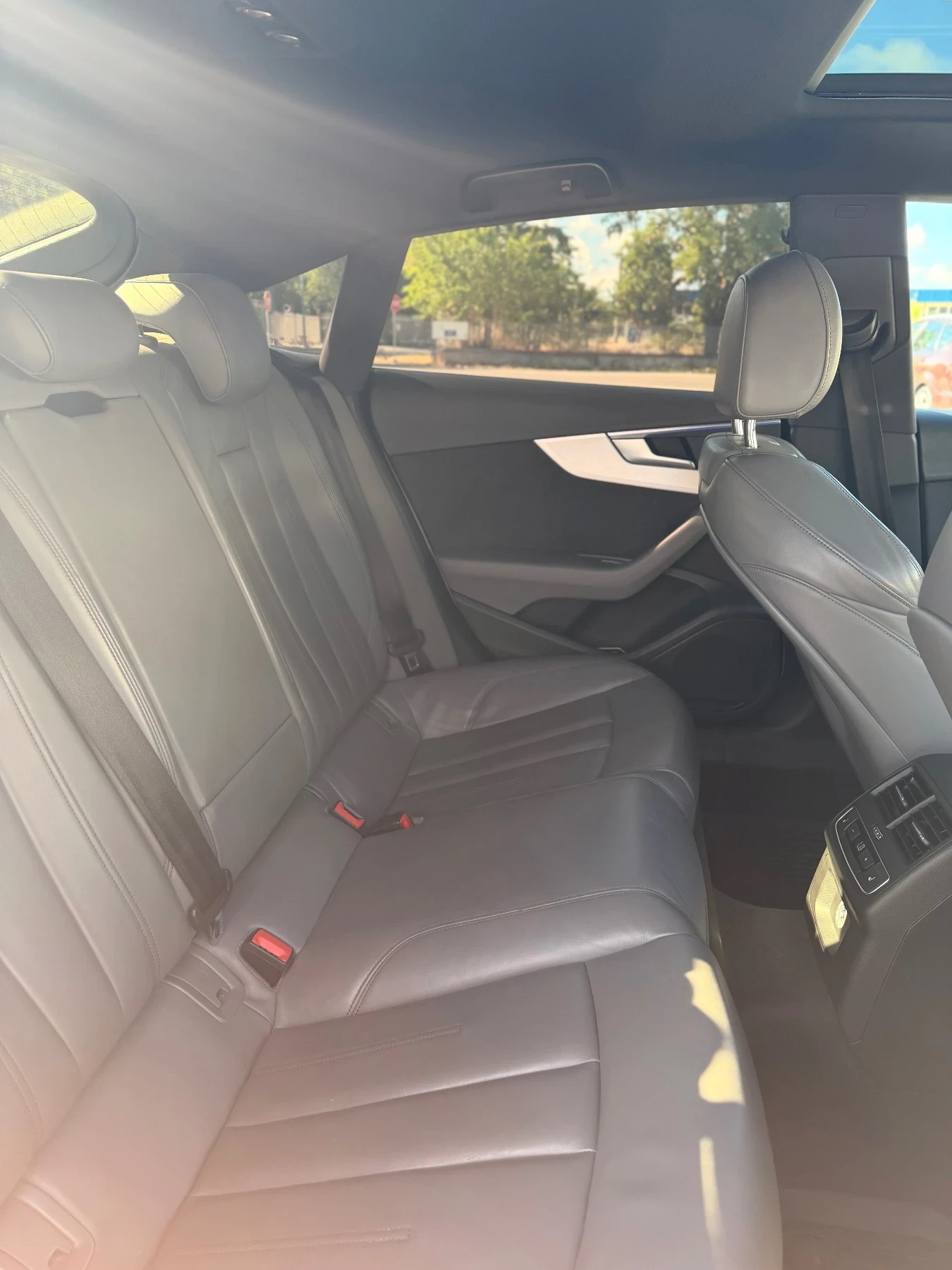 Audi A5 Sportback * S-line * Matrix * Full * АвтоКредит , снимка 14 - Автомобили и джипове - 55769488