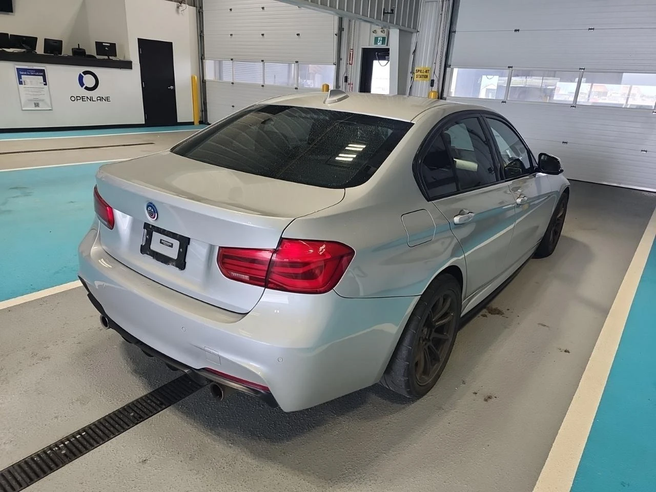 BMW 340 Xdrive* Adaptive Led* H&K* Шибедах* Подгреви, снимка 3 - Автомобили и джипове - 55815714