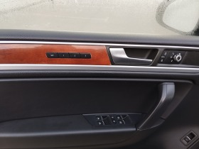VW Touareg 3.0tdi Navi Кожа Подгрев седалки, снимка 7 - Автомобили и джипове - 42900401