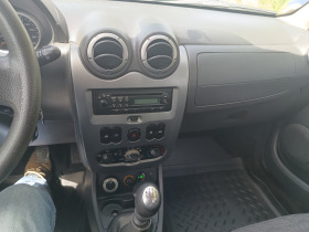 Dacia Duster 4x4, снимка 12
