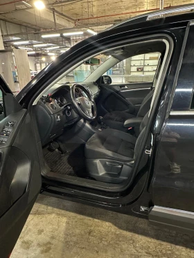 VW Tiguan 2. 0 TSI 211 к. с. , 4Motion, DSG.  - 10600 € / 20731.80 лв. - 17158112 8