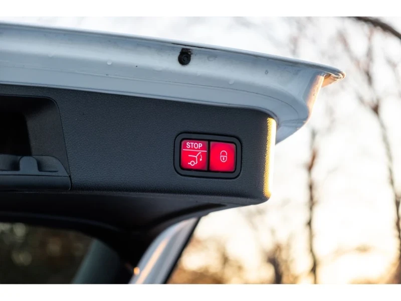 Mercedes-Benz GLE 350 АМГ-Панорама -Harman&Kardon , снимка 14 - Автомобили и джипове - 52777263