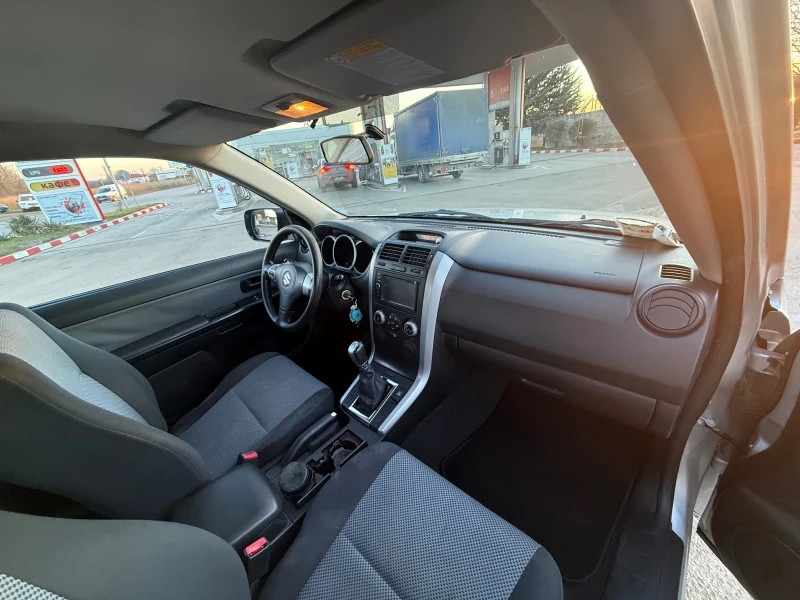 Suzuki Grand vitara 1.6I* 4X4* GAZ, снимка 9 - Автомобили и джипове - 52882283