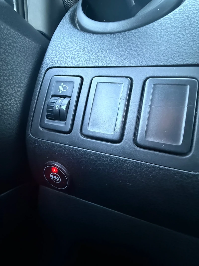 Suzuki Grand vitara 1.6I* 4X4* GAZ, снимка 10 - Автомобили и джипове - 52882283