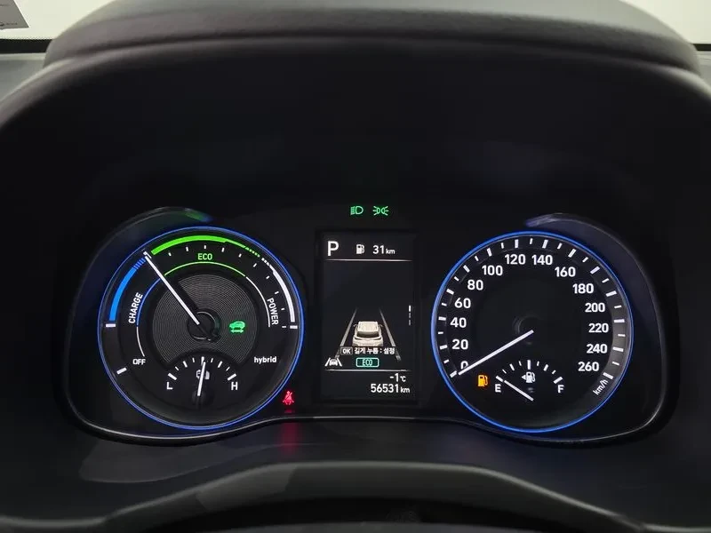 Hyundai Kona Hybrid Inspiration, снимка 9 - Автомобили и джипове - 54751059