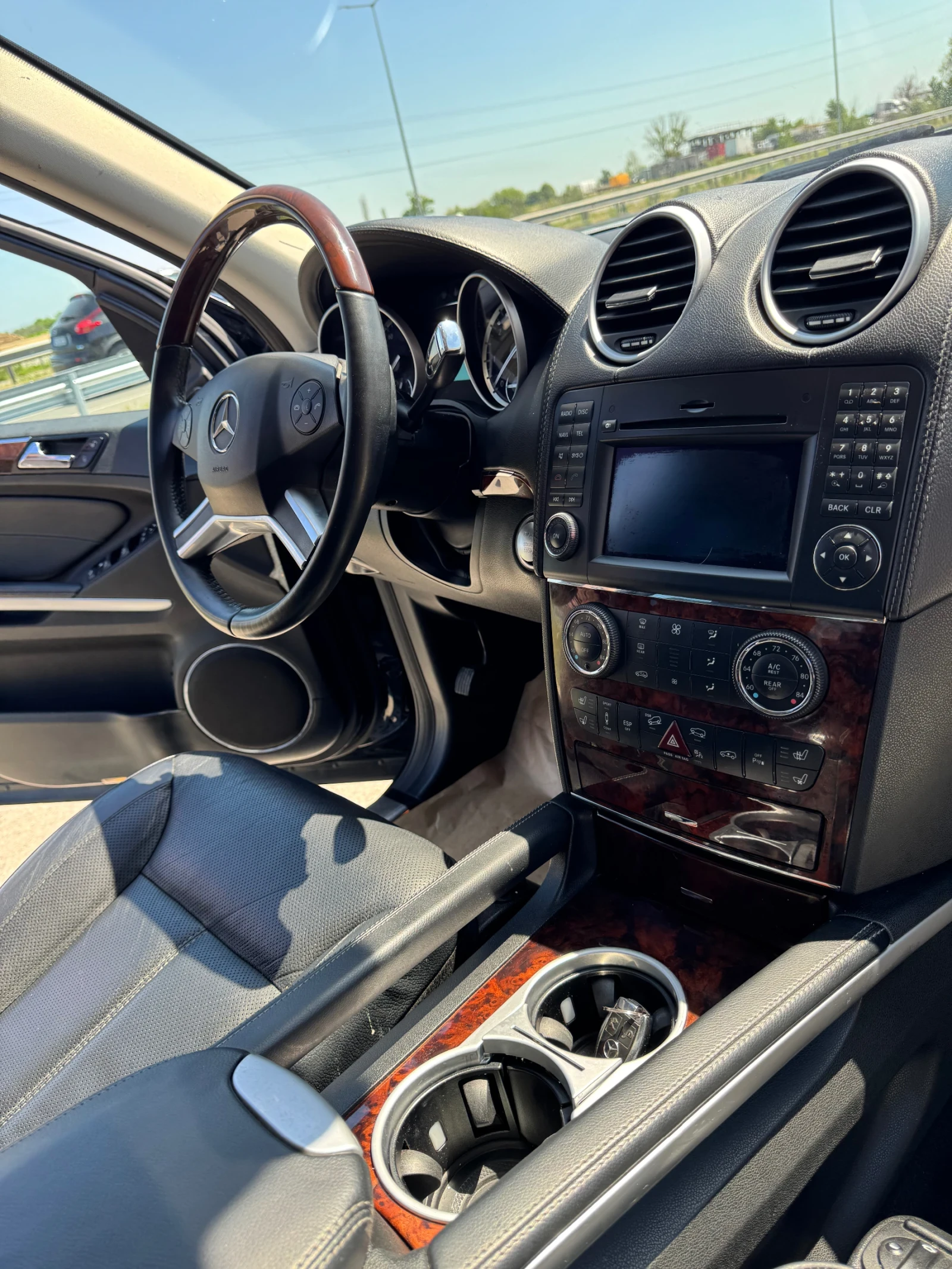Mercedes-Benz GL 500  - изображение 9