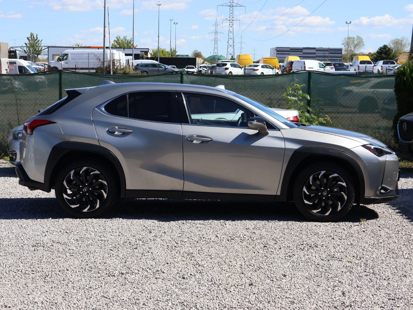 Lexus UX 250h 360 КАМЕРА/HUD/BSM/ПОДГРЕВ И ОБДУХВАНЕ/ЕЛ.БАГАЖНИК - изображение 9