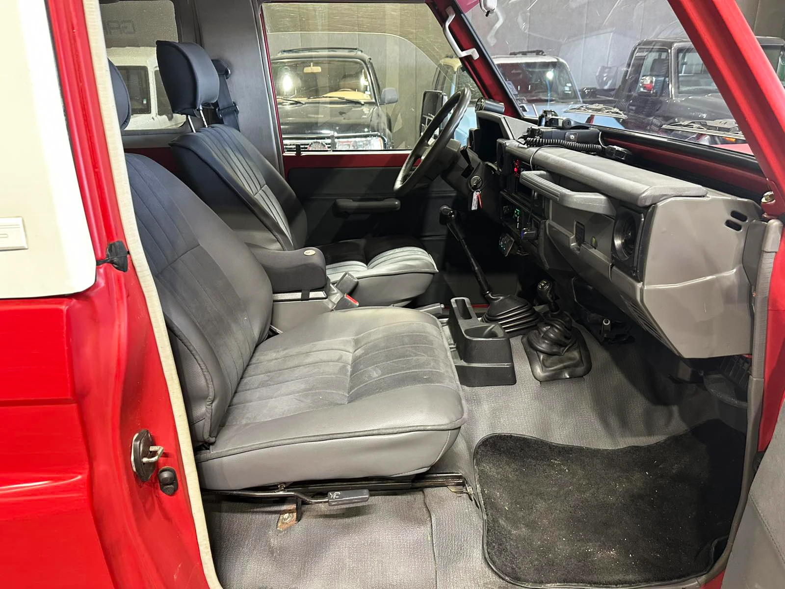 Toyota Land cruiser HZJ 73 | Mobile.bg   13