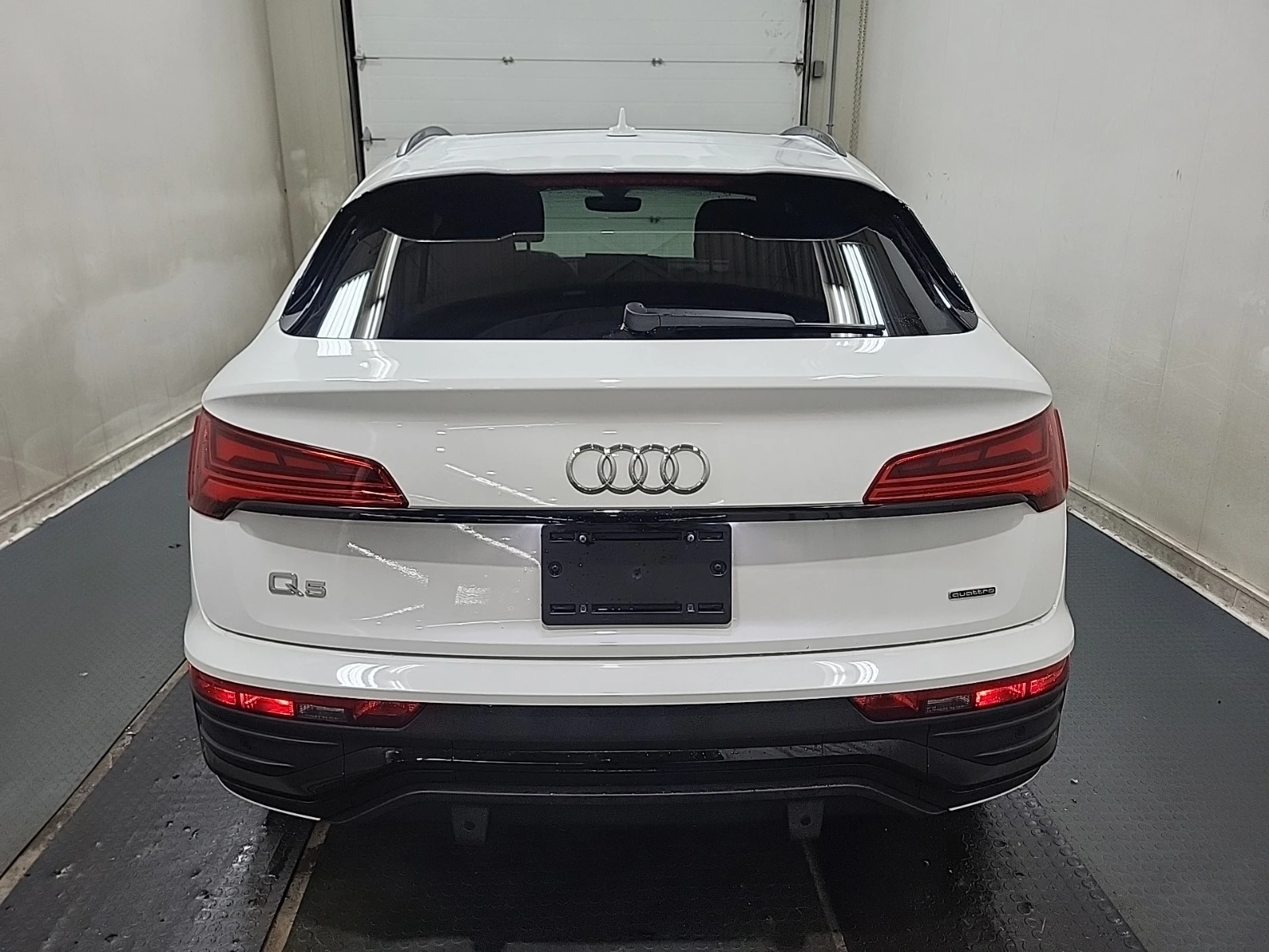 Audi Q5 * CARFAX * БЕЗ ПЪРВОНАЧАЛНА ВНОСКА - изображение 4