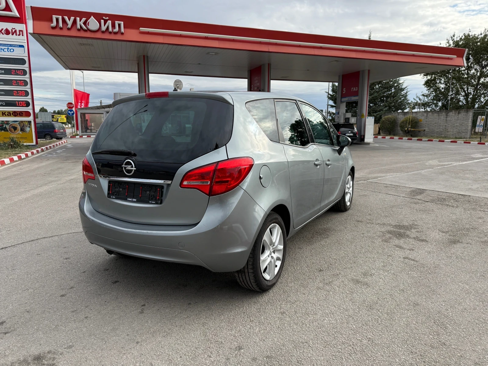Opel Meriva 1.4TURBO GAZ EURO 6B - изображение 6
