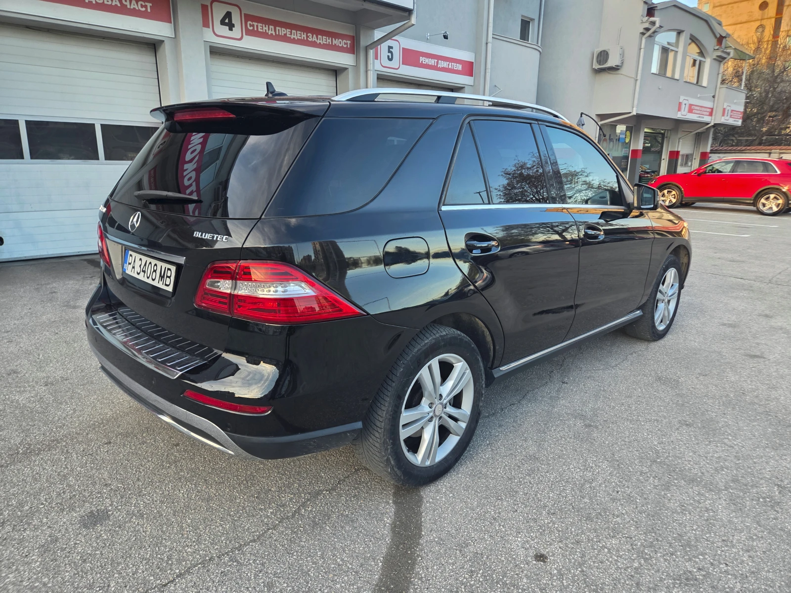 Mercedes-Benz ML 350 CDI/4Matic/BlueTEC/NAVI/Камера, снимка 5 - Автомобили и джипове - 54114410