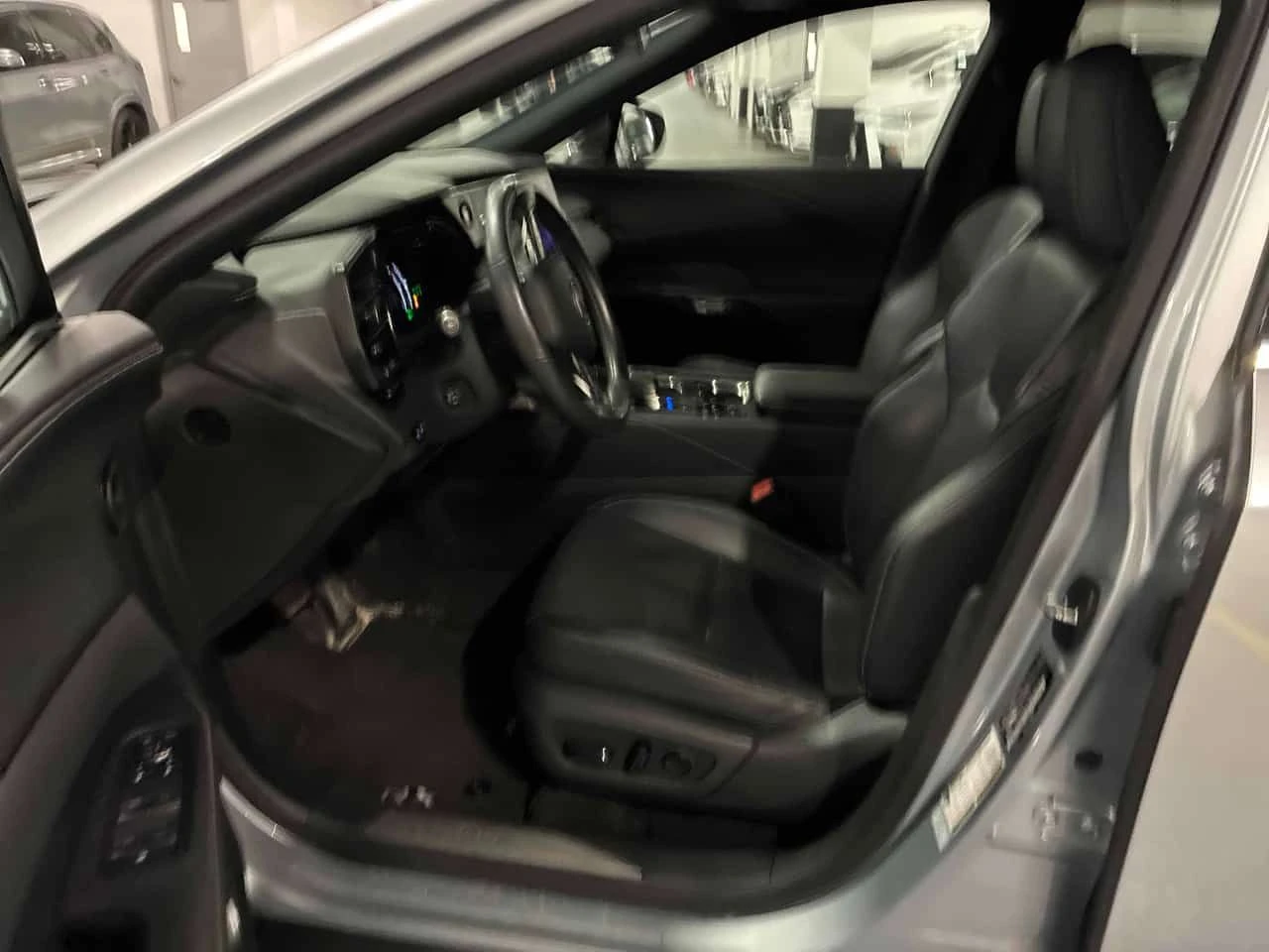 Lexus RX 350h ОБДУХВАНЕ * ПАНО * KEYLESS * CARFAX * АВТОКРЕДИТ, снимка 5 - Автомобили и джипове - 55015688