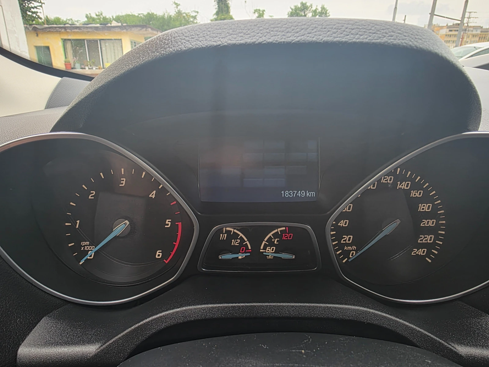 Ford Kuga 2.0TDCI NAVI ITALY , снимка 15 - Автомобили и джипове - 55240044