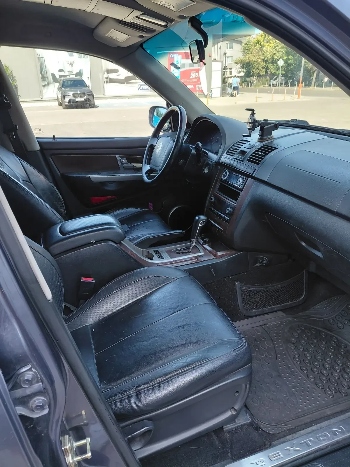 SsangYong Rexton RX 270 Xdi, снимка 8 - Автомобили и джипове - 55437457