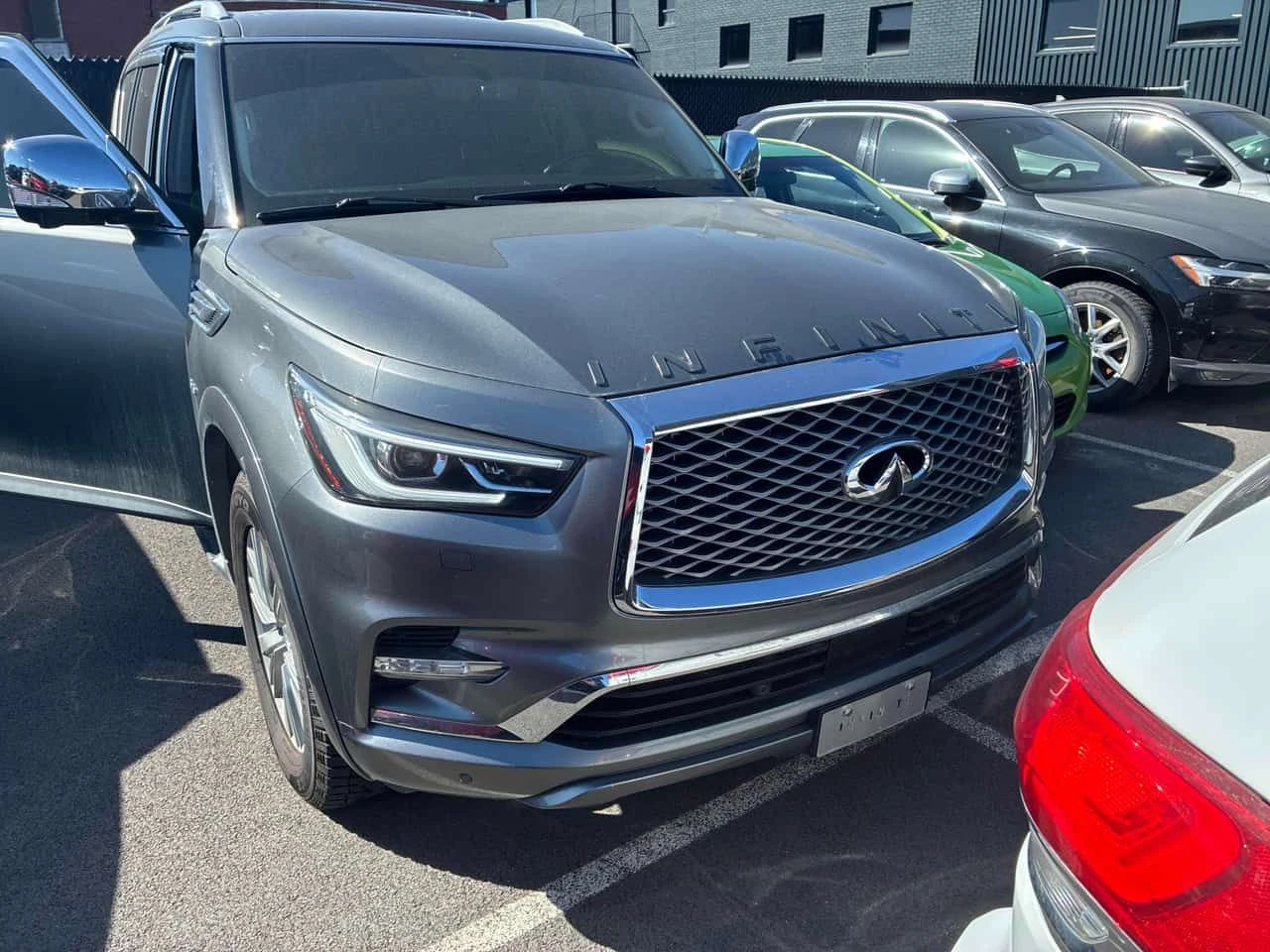 Infiniti QX80 7 Passenger  / ������� � ������  | Mobile.bg � ����������� 6