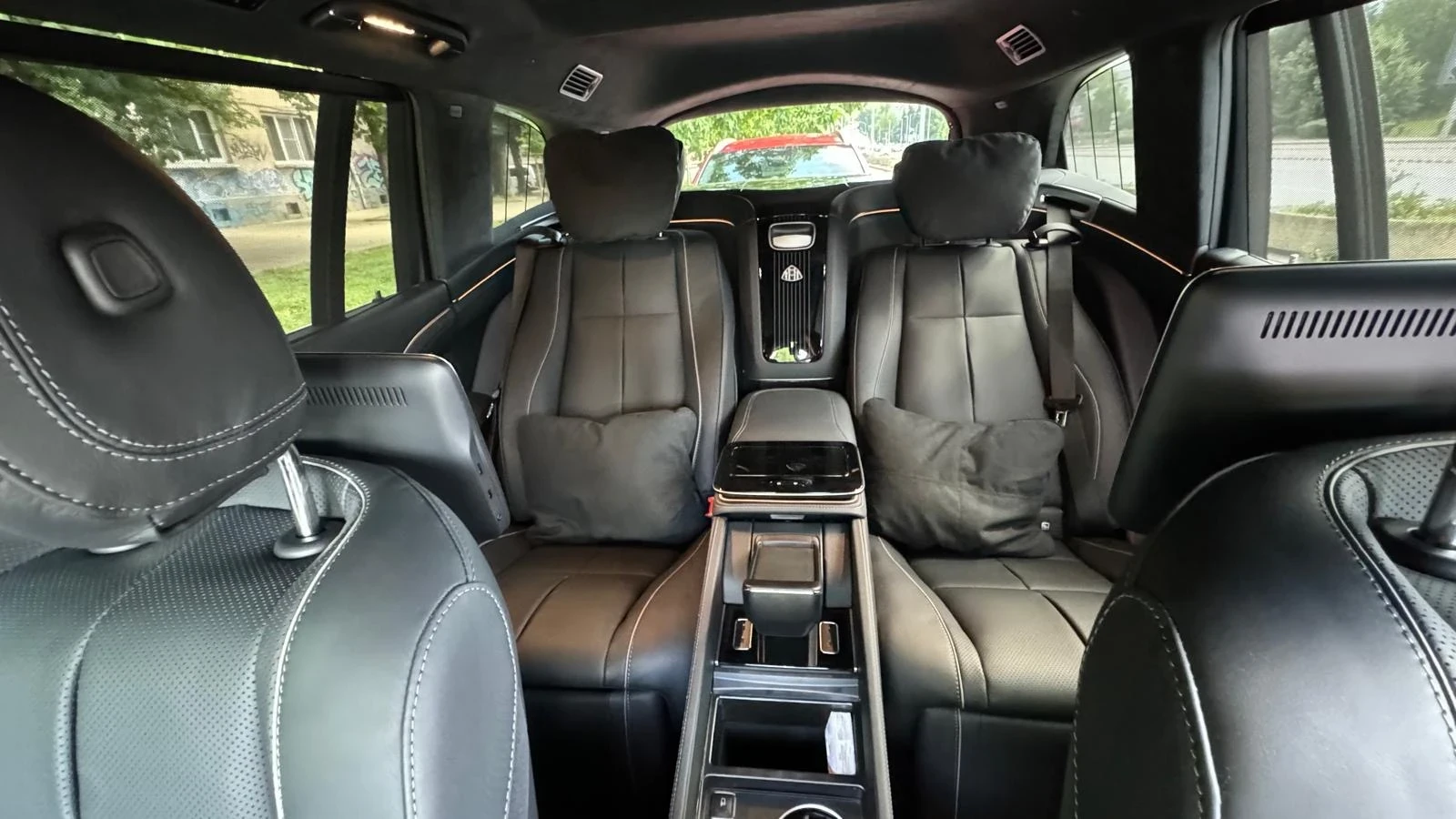 Mercedes-Benz GLS 600 Maybach , снимка 6 - Автомобили и джипове - 55704999
