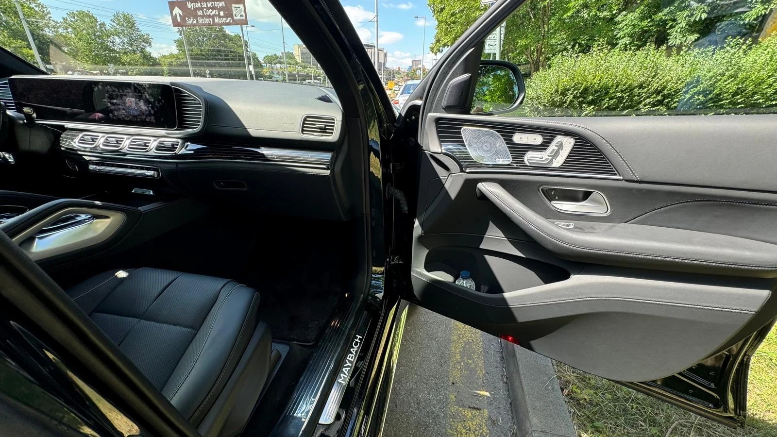 Mercedes-Benz GLS 600 Maybach , снимка 14 - Автомобили и джипове - 55704999