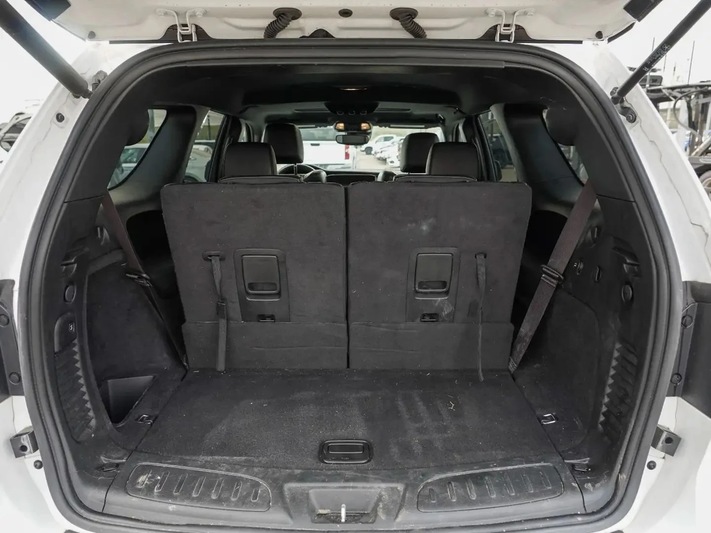 Dodge Durango R/T ���� �� �������� ���������� | Mobile.bg � ����������� 16