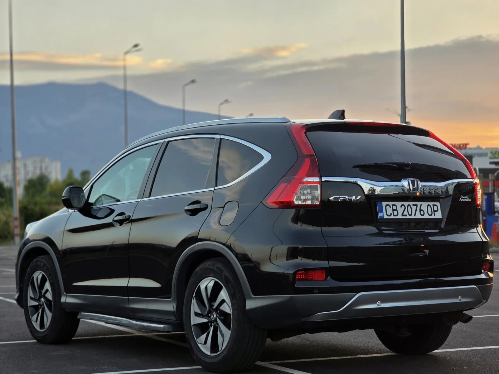 Honda Cr-v Executive+ /2.0i 4х4/ 92 000км. , снимка 6 - Автомобили и джипове - 55805606