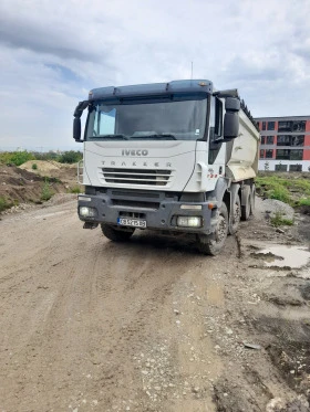 Iveco Trakker 8х4, снимка 3