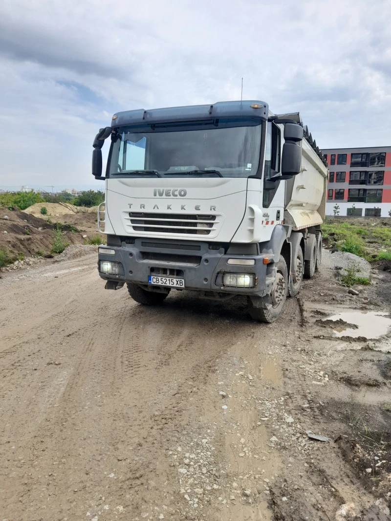 Iveco Trakker 8х4, снимка 3 - Камиони - 46017682