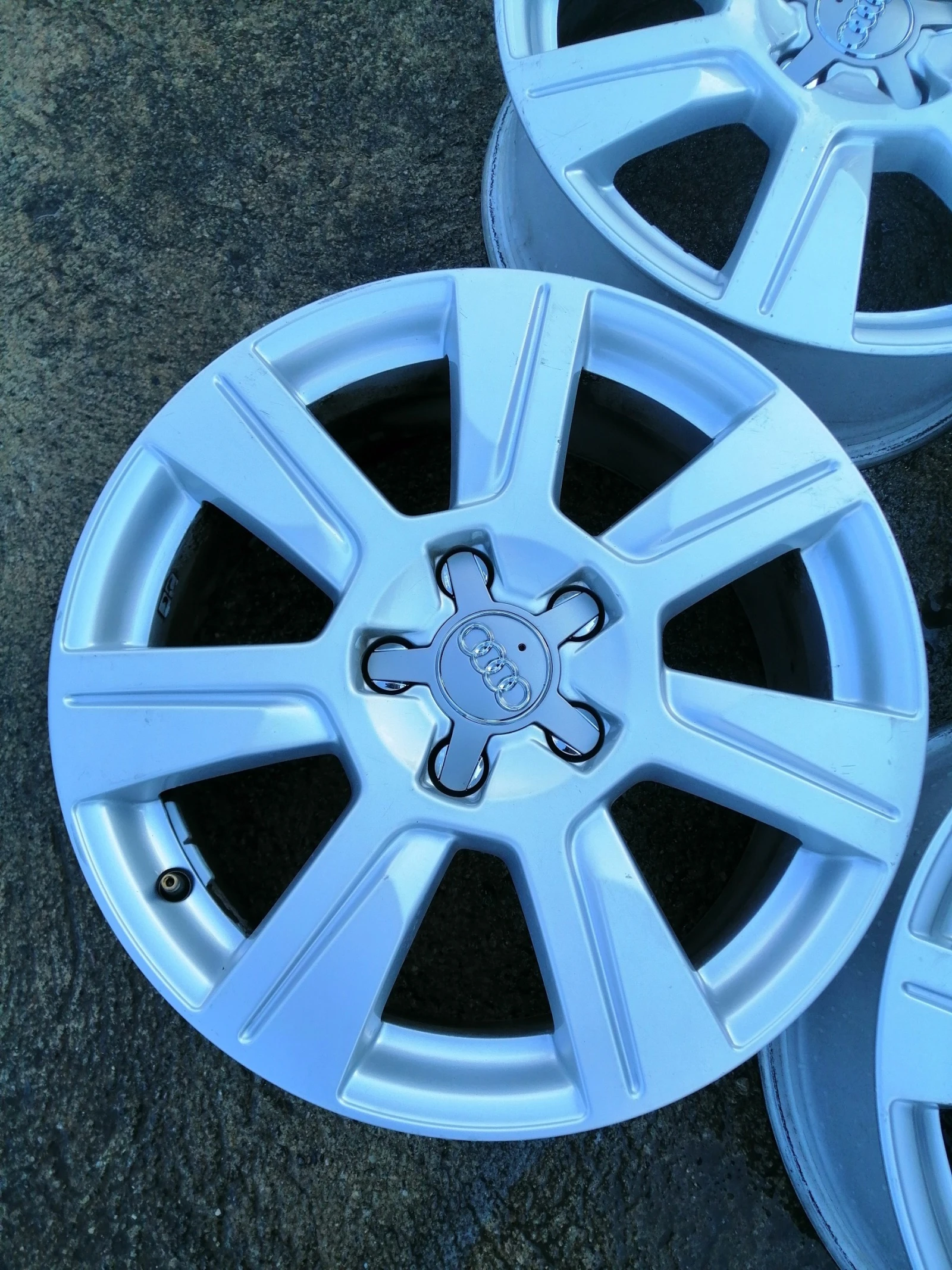   Audi | Mobile.bg   7