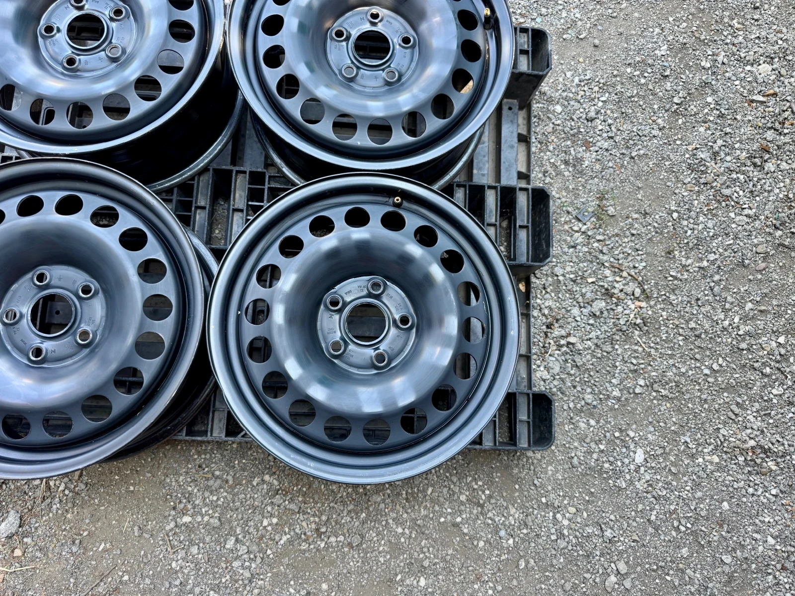 ������ �� Skoda Karoq | Mobile.bg � ����������� 4