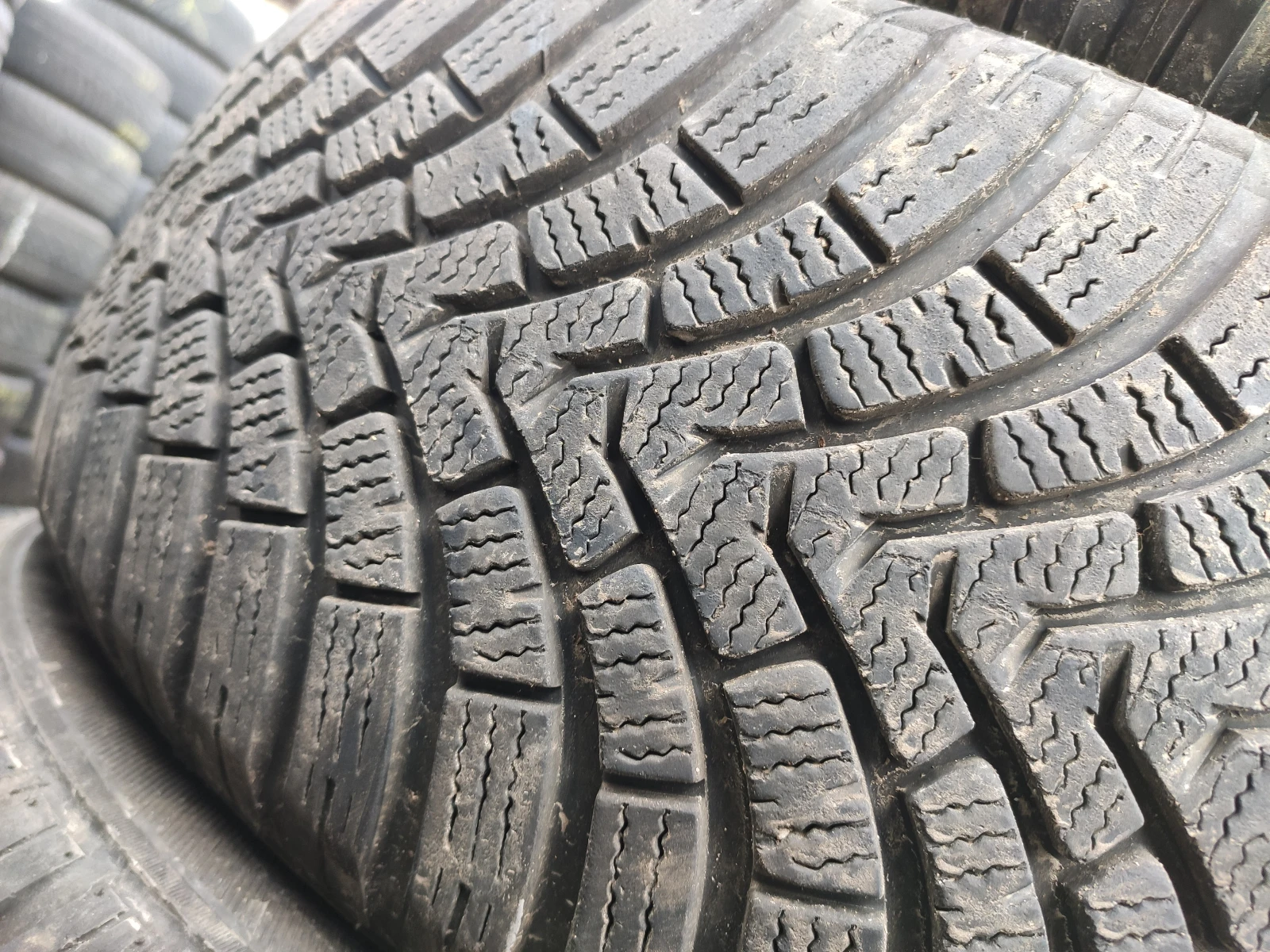 ���� 225/60R17 | Mobile.bg � ����������� 3