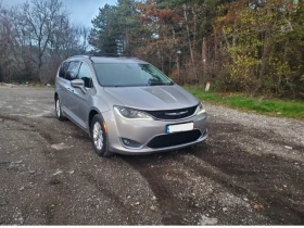 Chrysler Pacifica, снимка 3