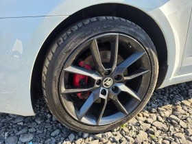 Skoda Octavia VRS 2.0TDI * RS * 184HP * КОЖА * CARPLAY * ЛИЗИНГ , снимка 8