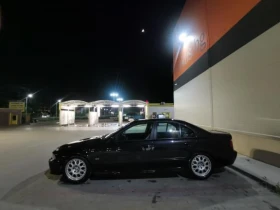 ������ BMW 528