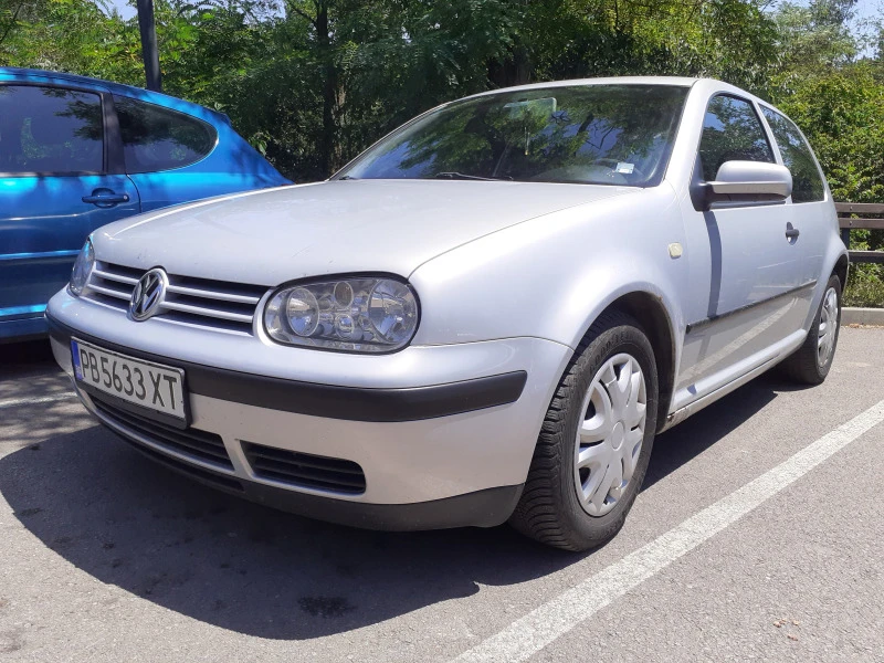 VW Golf 4, снимка 1 - Автомобили и джипове - 47328240