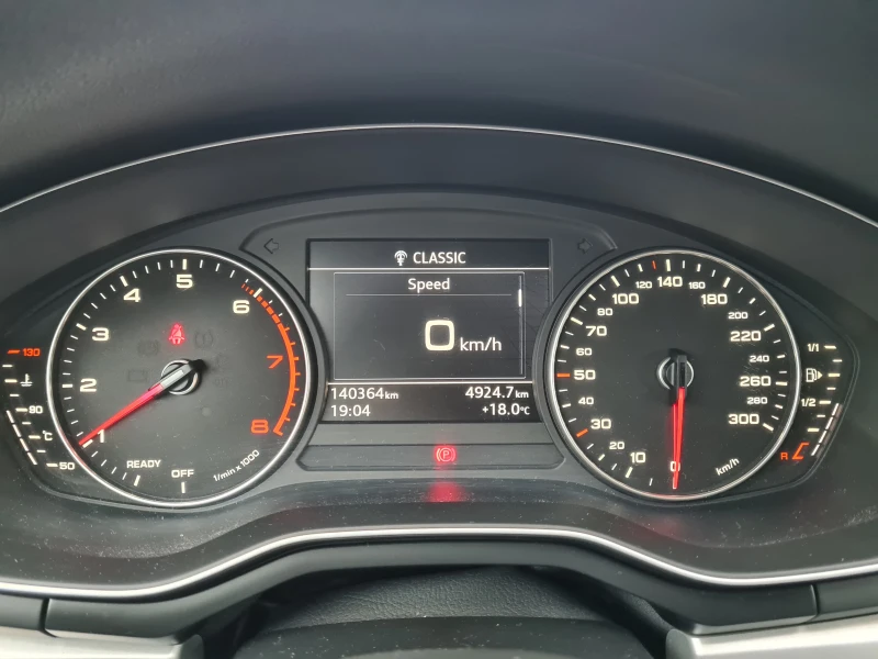 Audi A4 35 TSI, снимка 9 - Автомобили и джипове - 47293883