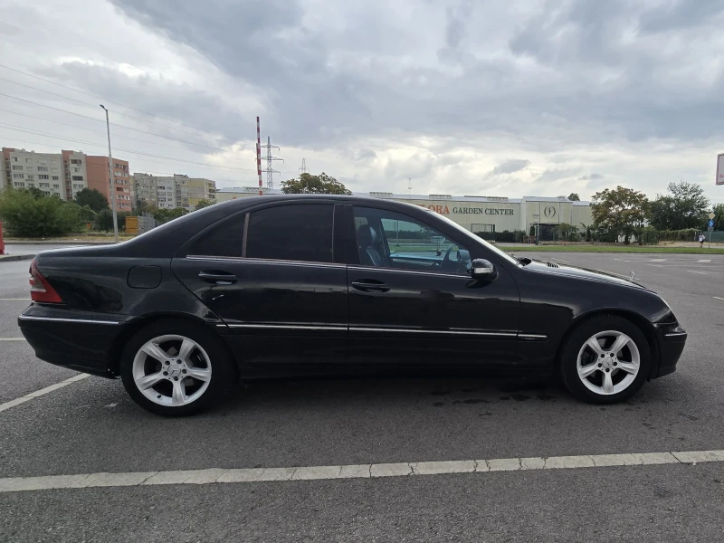 Mercedes-Benz C 220 CDI, снимка 3 - Автомобили и джипове - 48580467