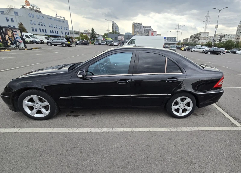 Mercedes-Benz C 220 CDI, снимка 2 - Автомобили и джипове - 48580467