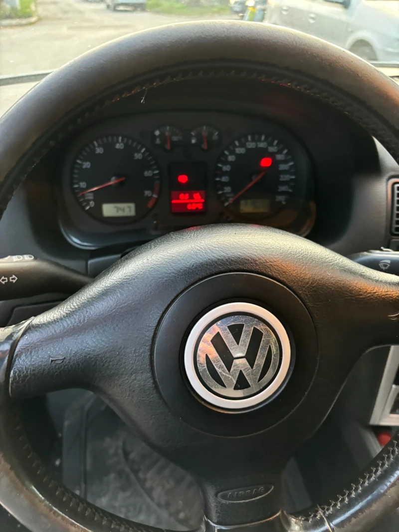 VW Golf, снимка 14 - Автомобили и джипове - 47795255