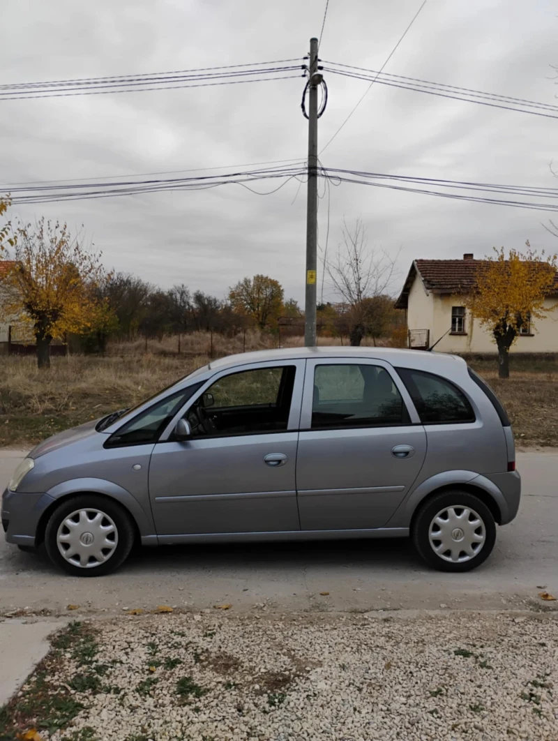 Opel Meriva 1.7CDTI 6скорости137хил км, снимка 3 - Автомобили и джипове - 47824319