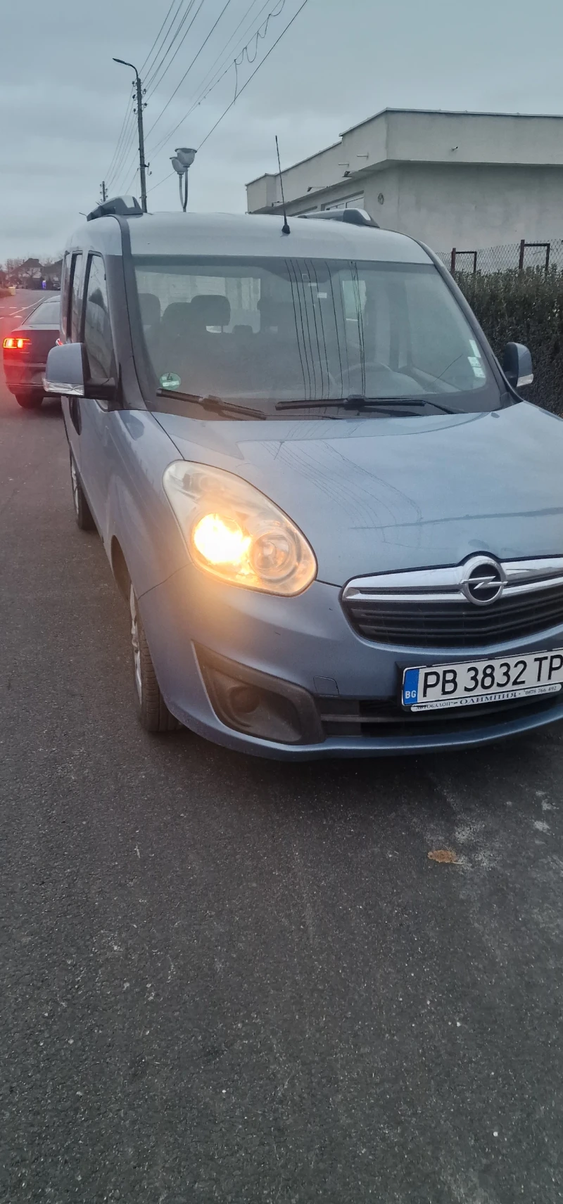 Opel Combo, снимка 1 - Автомобили и джипове - 48324038