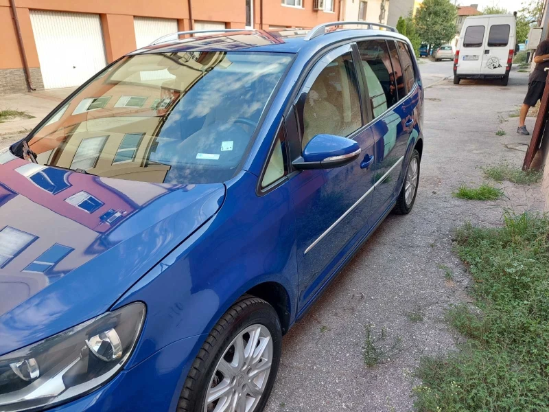 VW Touran, снимка 2 - Автомобили и джипове - 52646422