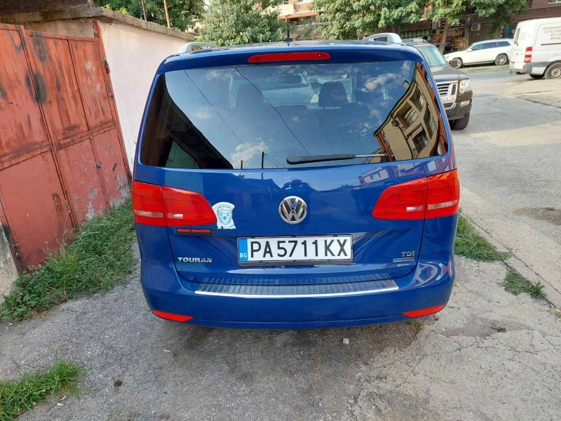 VW Touran, снимка 5 - Автомобили и джипове - 52646422