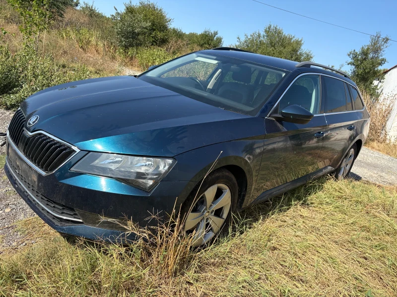 Skoda Superb 2.0 TDI, снимка 3 - Автомобили и джипове - 51452984