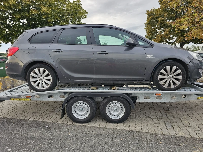 Opel Astra 1.4i 140k.s  A14NET, снимка 2 - Автомобили и джипове - 51549983