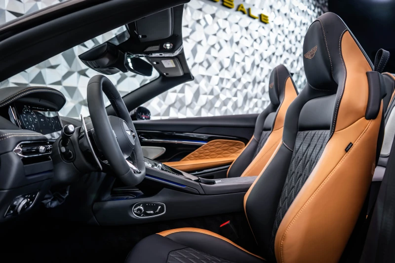 Aston Martin Други DB12 Volante* Bowers&Wilkins* 360, снимка 12 - Автомобили и джипове - 51566776